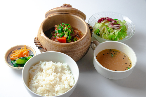 牛すじ味噌煮込み