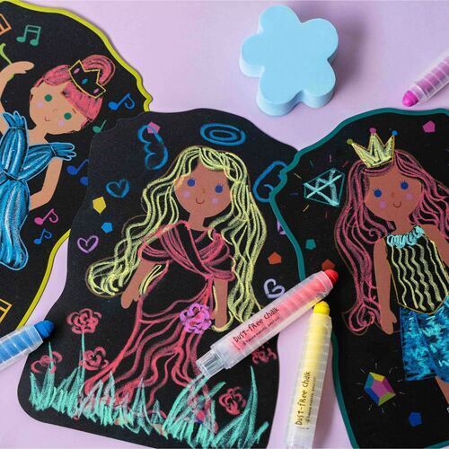 チョーク・アート　ファッションデザイン