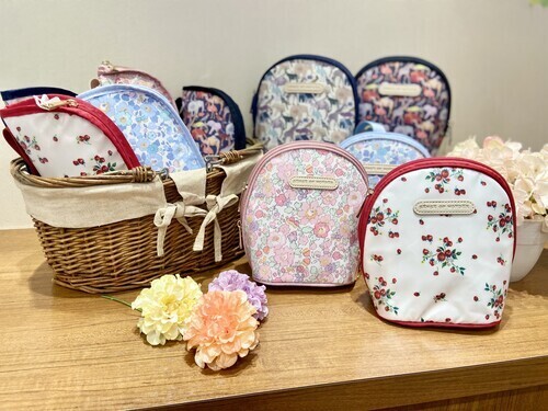 sense of wonder mug pouch