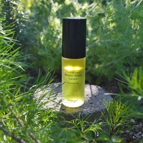 素肌よろこぶ二層式ブースターセラムGarden