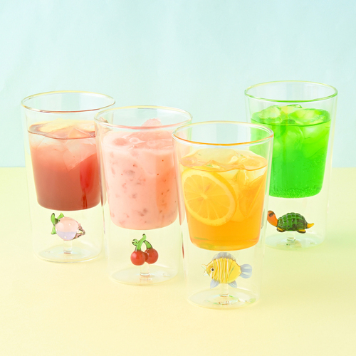 🐟🐢新作　モチーフダブルウォールグラス🍓🍒